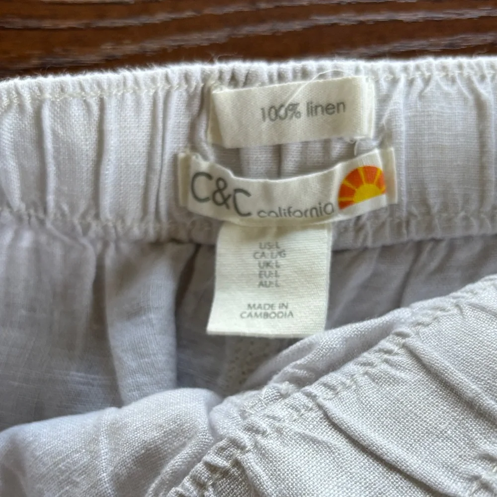 C&C California Cream/Tan High Waist Linen Drawstring Shorts size Large - Picture 2 of 3